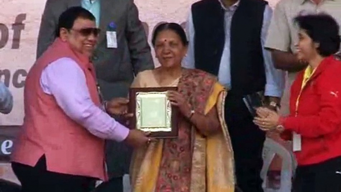 Anandiben Patel enjoys Defence-O-Dance by women in Ahmedabad