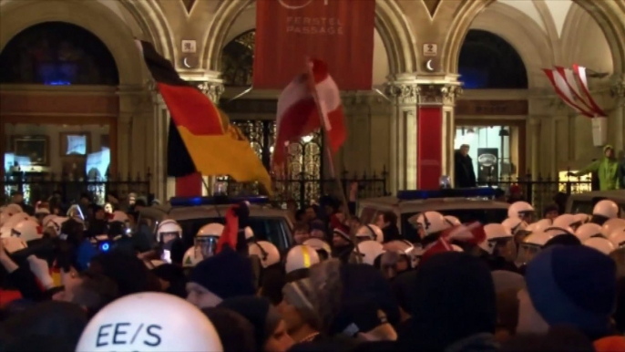 Première manifestation du mouvement anti-islam Pegida en Autriche