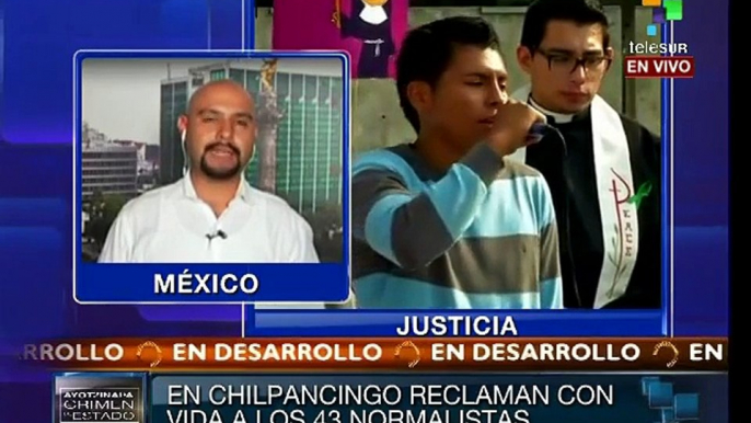 México: marchan en Chilpancingo por los normalistas desaparecidos