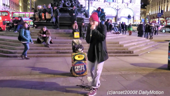 Beatbox Performace by Fredy Beats in London Piccadilly Circus. Beatbox + Harmonica