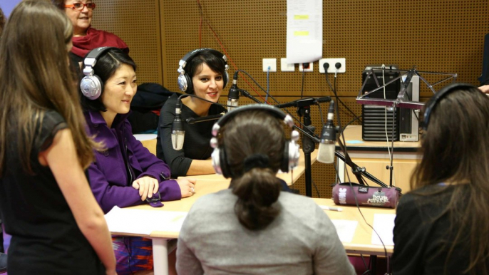 [ARCHIVE] Éducation artistique et culturelle : Najat Vallaud-Belkacem et Fleur Pellerin au collège Paul Bert de Malakoff