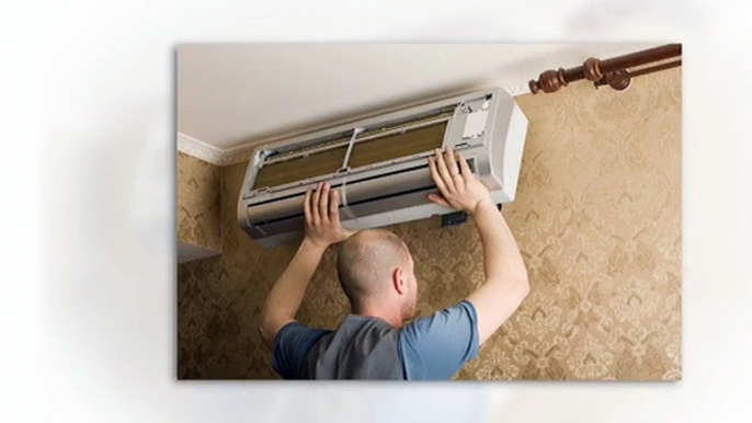 Split Midea Air Conditioner (Heating and Air Conditioning).