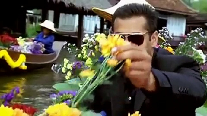 Humko-Pyar-Hua-Salman-Khan--Asin-New-Hindi-Movie---Ready-Songs-2011-HD-1080-Rajakishanchand---YouTube