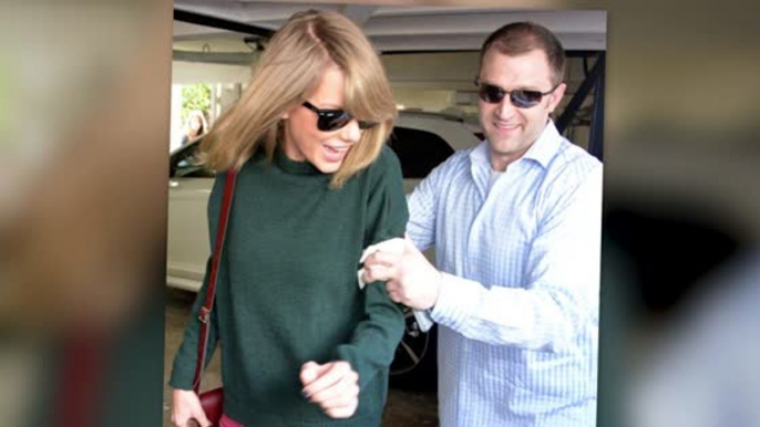 Taylor Swift Tries To Avoid Photographers In West Hollywood