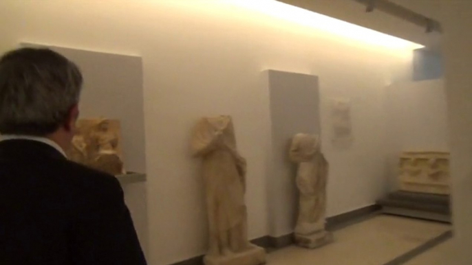 Damas veut protéger les trésors de son musée