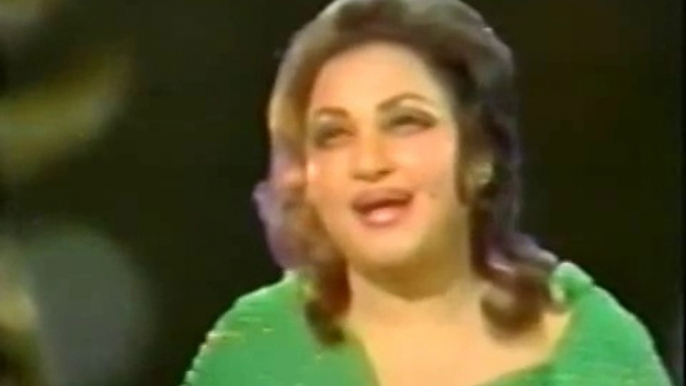 NOOR JEHAN - Meri Zindagi Hai Naghma Meri Zindagi Taraana - Tarannum