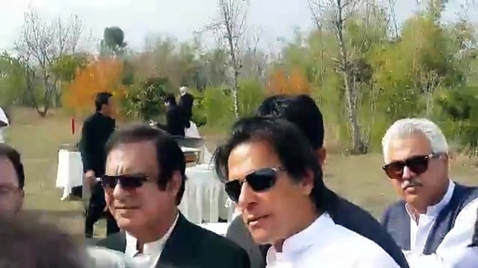 There Is No Chance of Escape For Ayaz Sadiq - Watch Imran Khan's Off Camera Video At Bani Gala