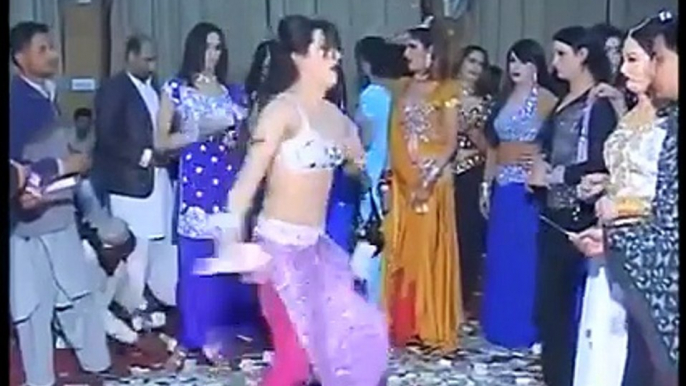 sexy mujra dance 32nargis,dance,mujra,new mujra,enjoyement,nanga mujra,deedar,mahnoor,nanga mujra,punjabi song,latest mujra,sexy mujra,mujra 2014,mujra 2015,hina shaeen,boob showing,belly dance,stage dance70