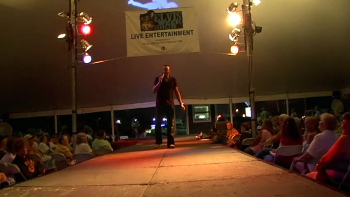 Mario Kombou sings  NEW ORLEANS  at Elvis Week 2008 Elvis Presley song (video)