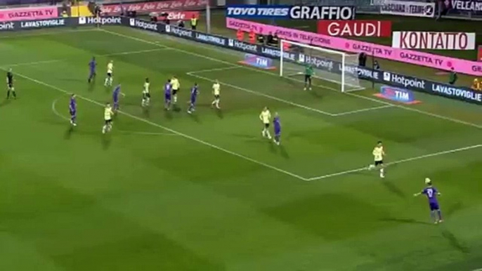 Gonzalo Rodríguez Goal - Fiorentina vs AC Milan 1-1 ( Serie A ) 2015 HD