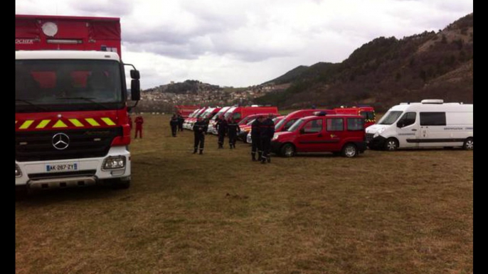 First Rescue in Seyne-les-Alpes for the A320 GermanWings Crash in French Alps