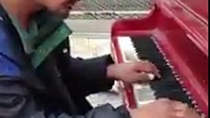 Homeless man totally shocks viewers with beautiful piano performance!