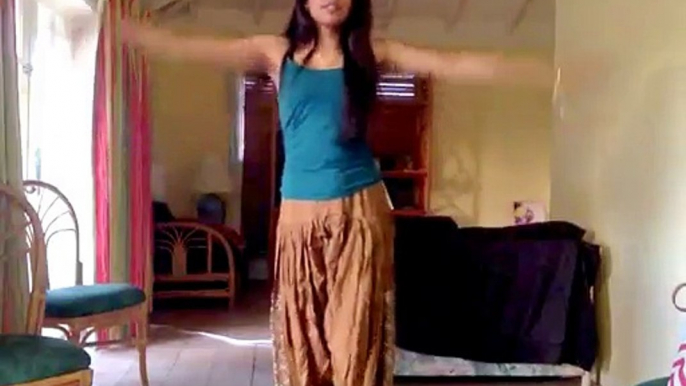 Chittiyaan Kalaiyaan Dance Steps