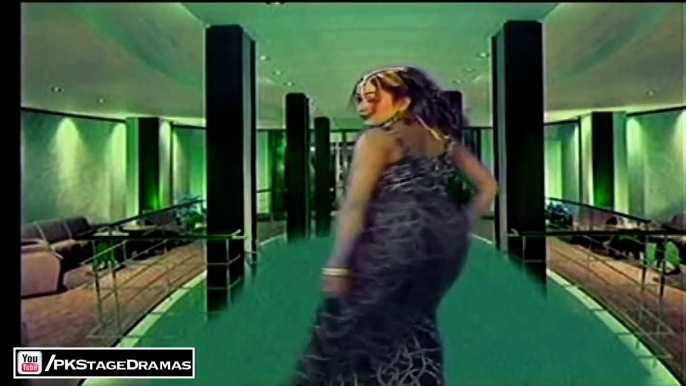 HOT PUNJABI DESI PAKISTANI MUJRA - SHAZIA - PAKISTANI MUJRA DANCE