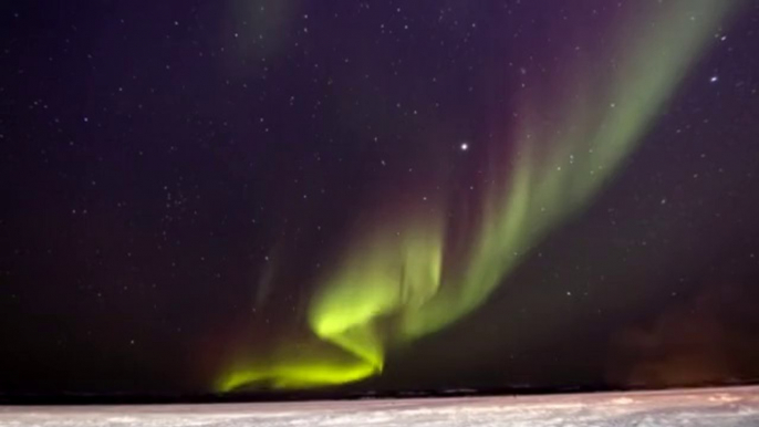 Aurores Boréales au Canada : MAGIQUE!