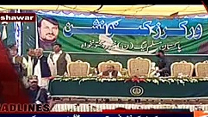 Aaj Shahzaib Khanzada Ke Saath(Yamni Bhagiyon Ke Khilaf Karwai..Pakistan Saudi Jung Ka Hisa Bane Gah..!!) – 26th March 2015