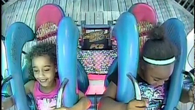 Two Girls Freaking Out On Slingshot Ride : so so hilarious!