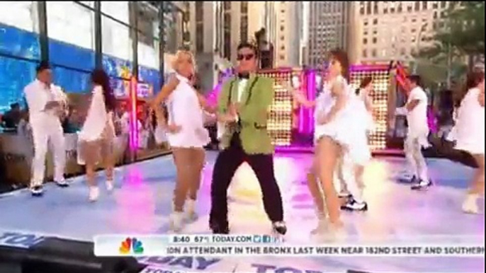 PSY - GANGNAM STYLE(NBC TODAY LIVE SHOW) 싸이 미국 아침 방송 라이브.