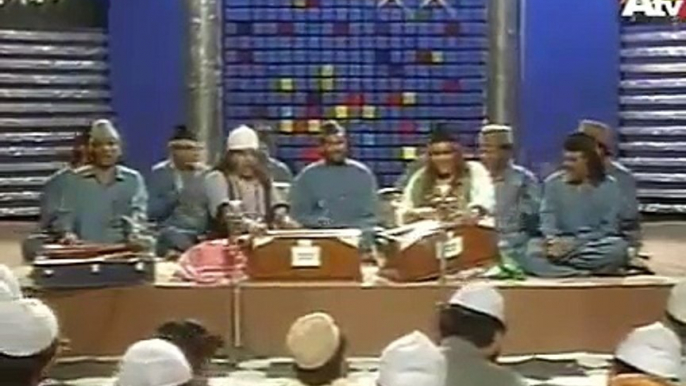 Na Samajho Khak Ka Putla Jamal-e-Kibriya Main Hoon - Arifana & Sufiana Kalam - Sabri Brothers Qawwal