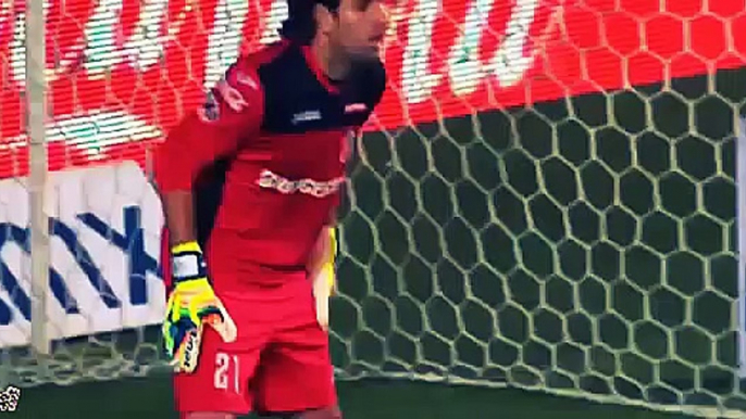 Gol Ronaldinho - Monarcas Morelia vs Queretaro 1-2 Liga MX 01-05-2015 HD