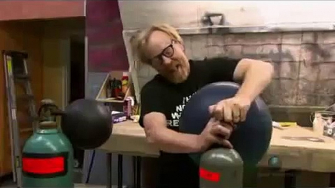 Mythbusters - Helium and Sulfur Hexafluoride