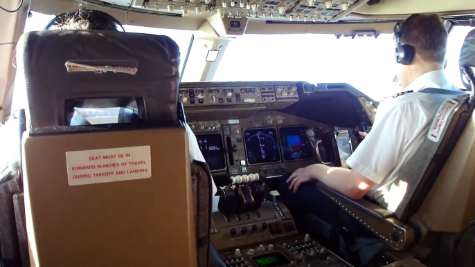 British Airways Boeing 747-400 ILS London Heathrow Cockpit View