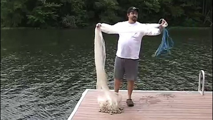 SUPER EASY Cast Net Instructions. How to Throw a Cast Net NO TEETH! CUBAN STYLE. Team Old School