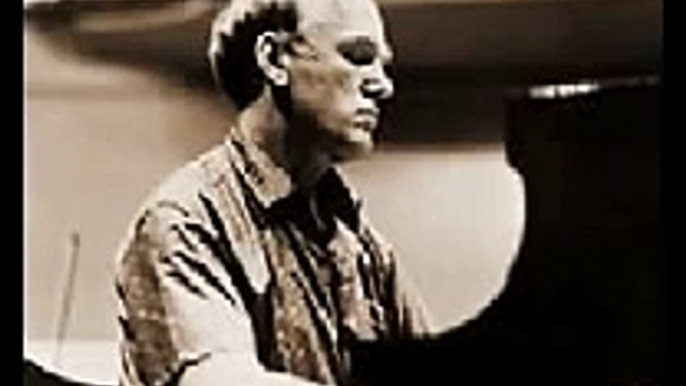 Sviatoslav Richter plays Schumann Concerto in A minor Op. 54