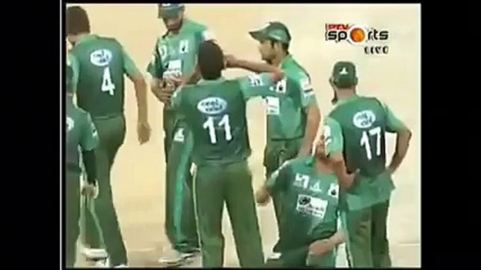 Mohammad Amir 2 Wickets on his Comeback to Cricket