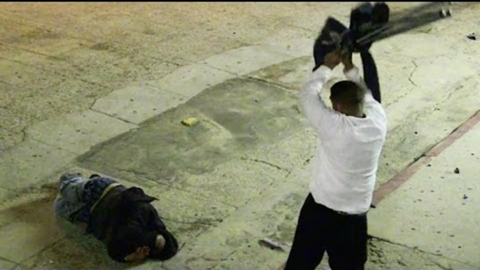 Homeless man brutally beaten with beach chair on Venice Beach boardwalk