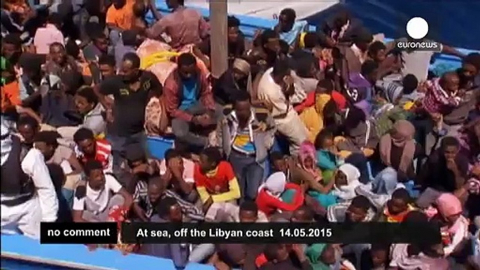 Hundreds of migrants rescued off Libyan coast