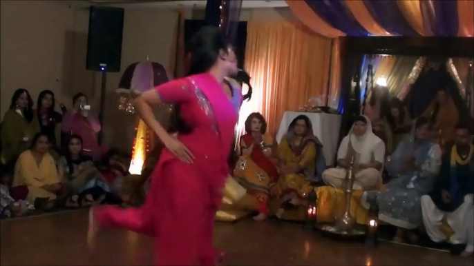 Beautiful PUNJABI Grils ------BHANGRA----- Dance (FULL HD) - Video Dailymotion