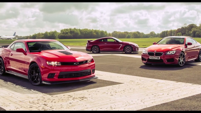 The Stig Vs Chevrolet Camaro Z_28 (sideways) - Top Gear iPad Magazine