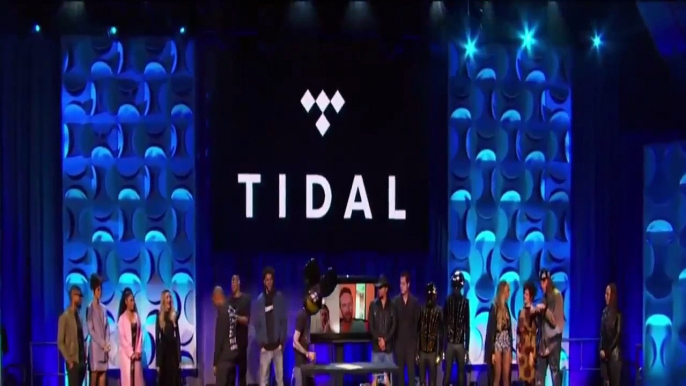 Rihanna, Beyoncé, Nicki Minaj signing the Tidal For All contract 2015 #tidal