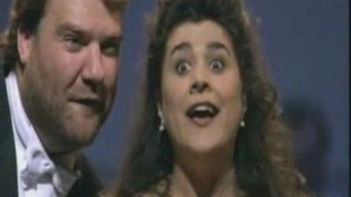 Cecilia Bartoli   Bryn Terfel - Pa-pa-pa-pa - Mozart