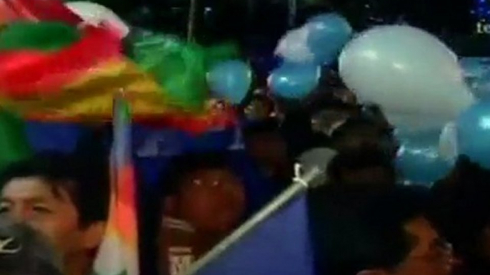 Festejos y llamados a la unidad en Bolivia