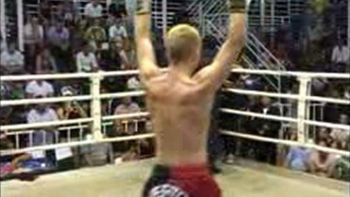 Tord 'Super Tord' Røsand, Sinbi Muay Thai - Phuket, Thailand