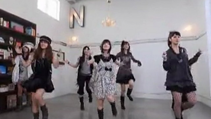 Berryz Koubou - Tomodachi wa Tomodachi (Dance Shot Ver)