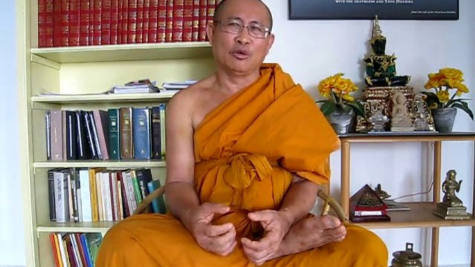 Ajahn Suthep - The Development of Dynamic Meditation