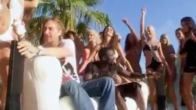 Sexy Bitch (sexy chick)-David Guetta feat akon