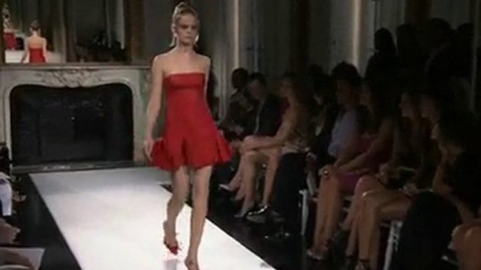 Valentino Fall 2010 Haute Couture Fashion Show (full)