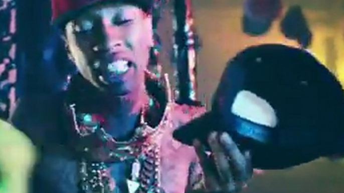 Tyga feat. Chris Brown - Snapbacks Back (HD)