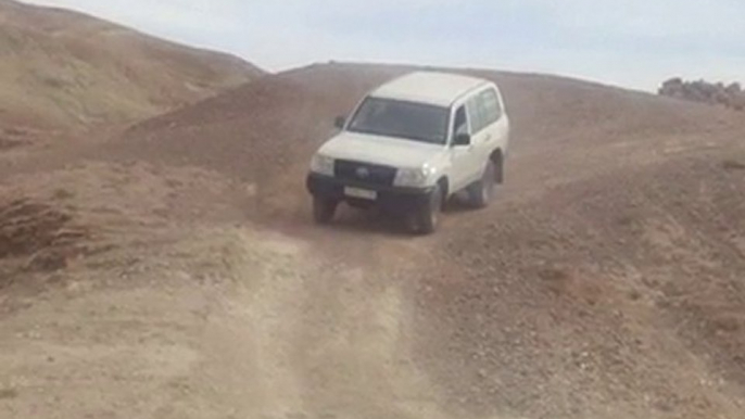 Karim au volant du 4x4