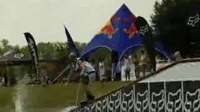 Wakeboarding in Rail Park, The Carnival