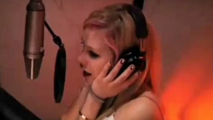 Avril Lavigne-Wish You Were Here (Acoustic Studio Session)