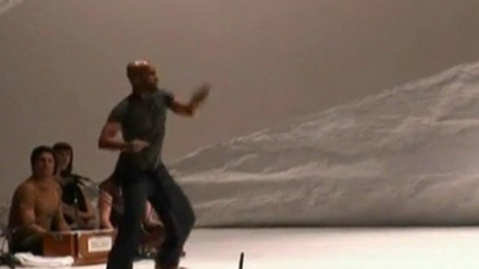 Sylvie Guillem et Akram Khan - Festival Vaison Danses 2011