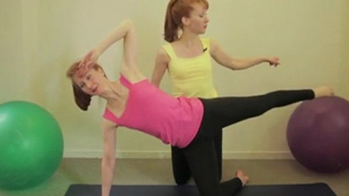 How to Do Pilates Side Kick Kneeling Exercise - Women's Fitness