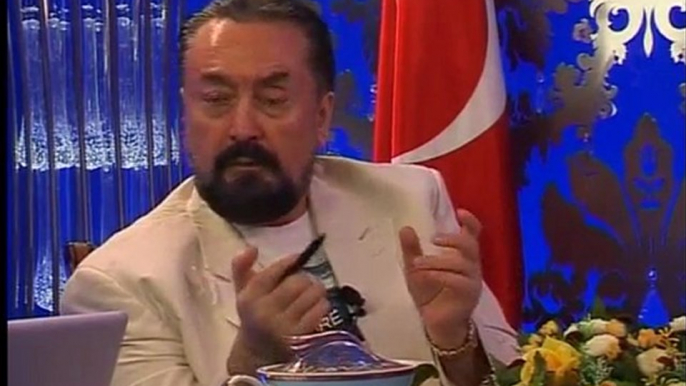 Adnan Oktar: Şeytan, Hz. Mehdi (as)'ın ayaklarının dibinde ölecektir.