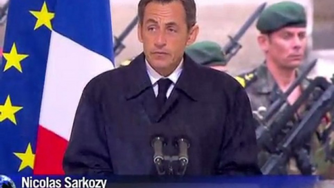 Un hommage national a été rendu mardi 19 juillet aux Invalides, à Paris, aux sept soldats français tués la semaine dernière en Afghanistan en présence de Nicolas Sarkozy, François Fillon, et d'une bonne partie de la classe politique unie pour l'oc