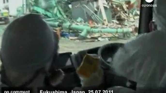 IAEA chief visits Fukushima Dai-ichi... - no comment